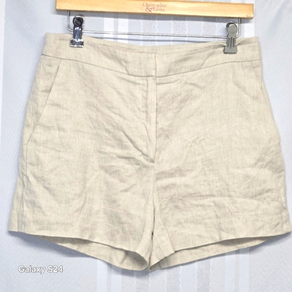 GIORDANO WOMEN'S BEIGE SHORTS SIZE SEE 👀 PICTURES FOR MEASUREMENT